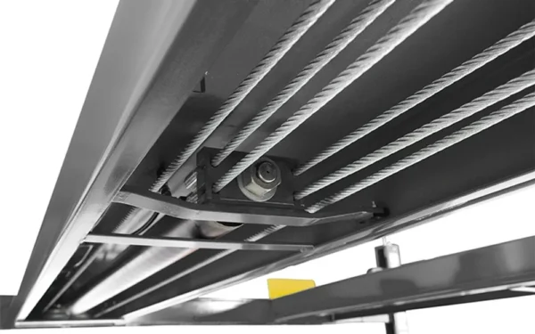 BENDPAK 14,000-LB. CAPACITY OPEN FRONT CAR LIFT - Image 3